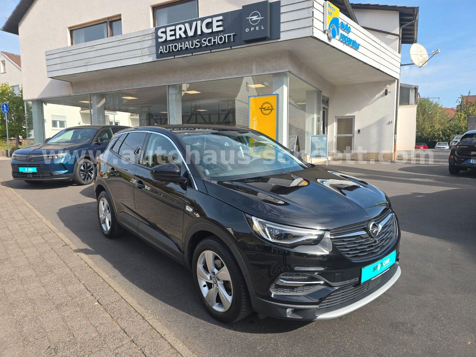 Opel Grandland X Innovation/NAVI/BI-LED/KEYLESS/360°/