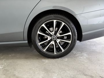 Mercedes E 200 - 10
