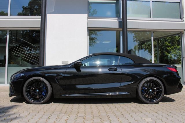 BMW M8 Competition xDrive Cabrio / LASER / M-DRIVERS BMW M8 Competition xDrive Cabrio / LASER / M-DRIVERS