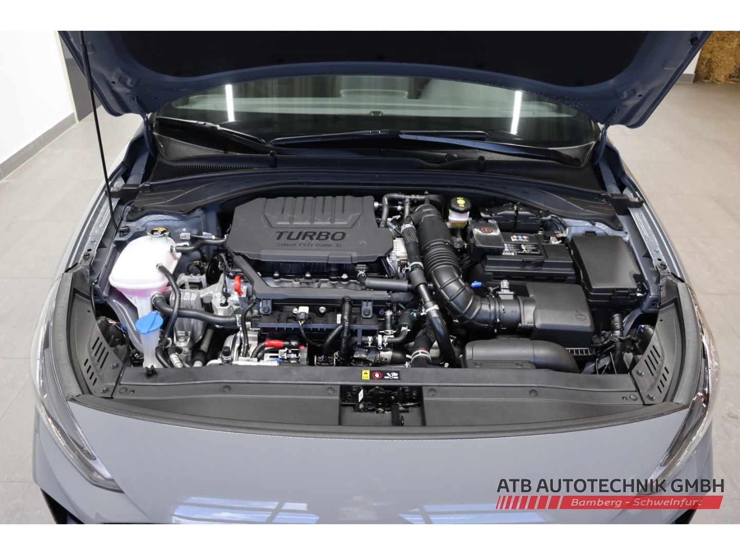 Fahrzeugabbildung Hyundai i30 N Line 5-Türer MY25 1.5 T-GDI 140 PS 48V 7-D