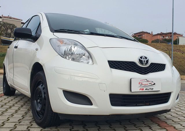 Toyota Yaris 1.0 GPL 2011 120milakm