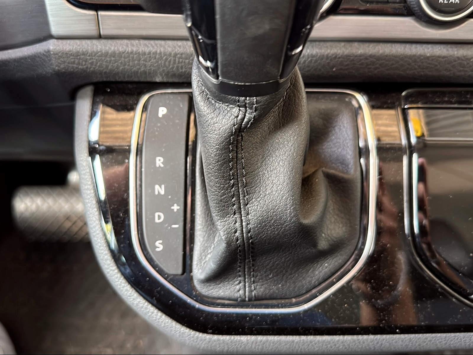 Volkswagen T6 Multivan 4MOTION | AHK | Standheizung | Navi