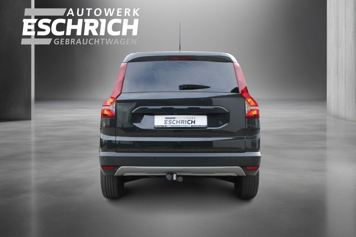 Fahrzeugabbildung Dacia Jogger Comfort TCe 110 7-Sitzer