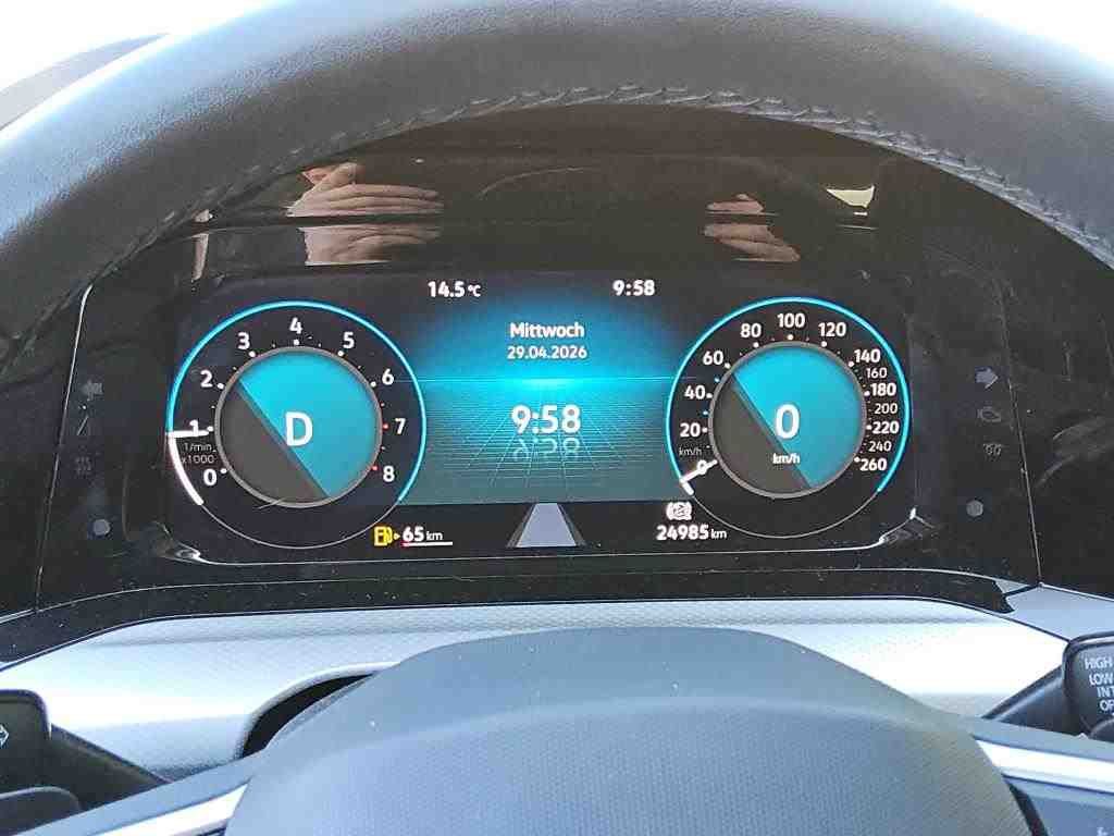 Volkswagen Golf VIII 1.0 eTSI DSG MOVE CarPlay|ACC|LED|PDC foto 6
