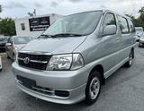 Toyota HIACE Bus GL 2,5 D-4D 120 4WD - Toyota Hiace: Kleinbus
