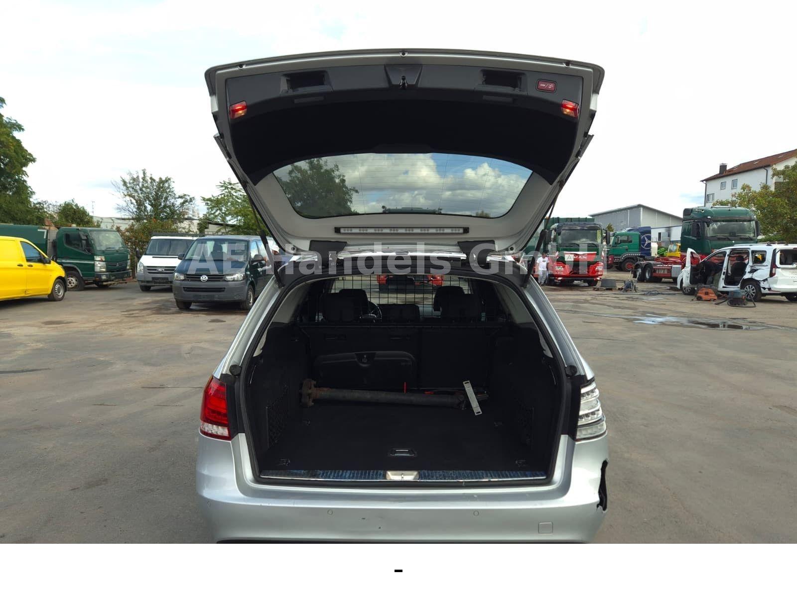 Mercedes-Benz E250 2014 — photo 7