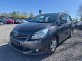Toyota Verso Basis - gebrauchte Toyota Verso aus dem Jahr 2011