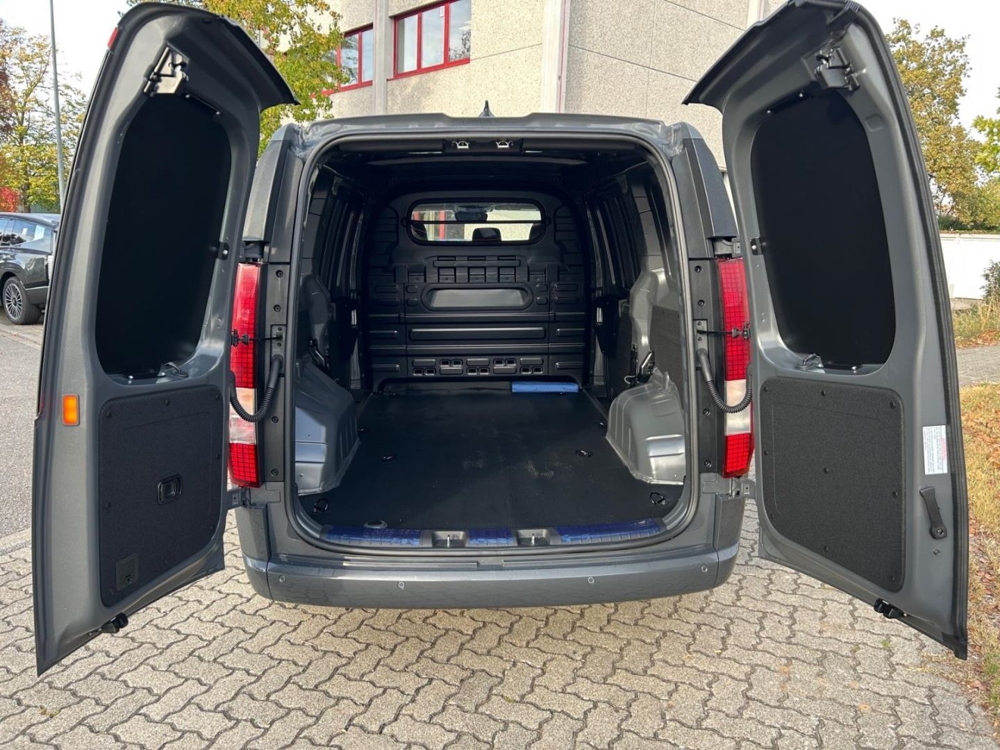 Hyundai Staria – Bild 12