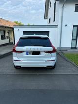 Volvo XC60 B4 D AWD Inscription Mild-Hybrid - Volvo XC60 Hybrid (Diesel/Elektro)