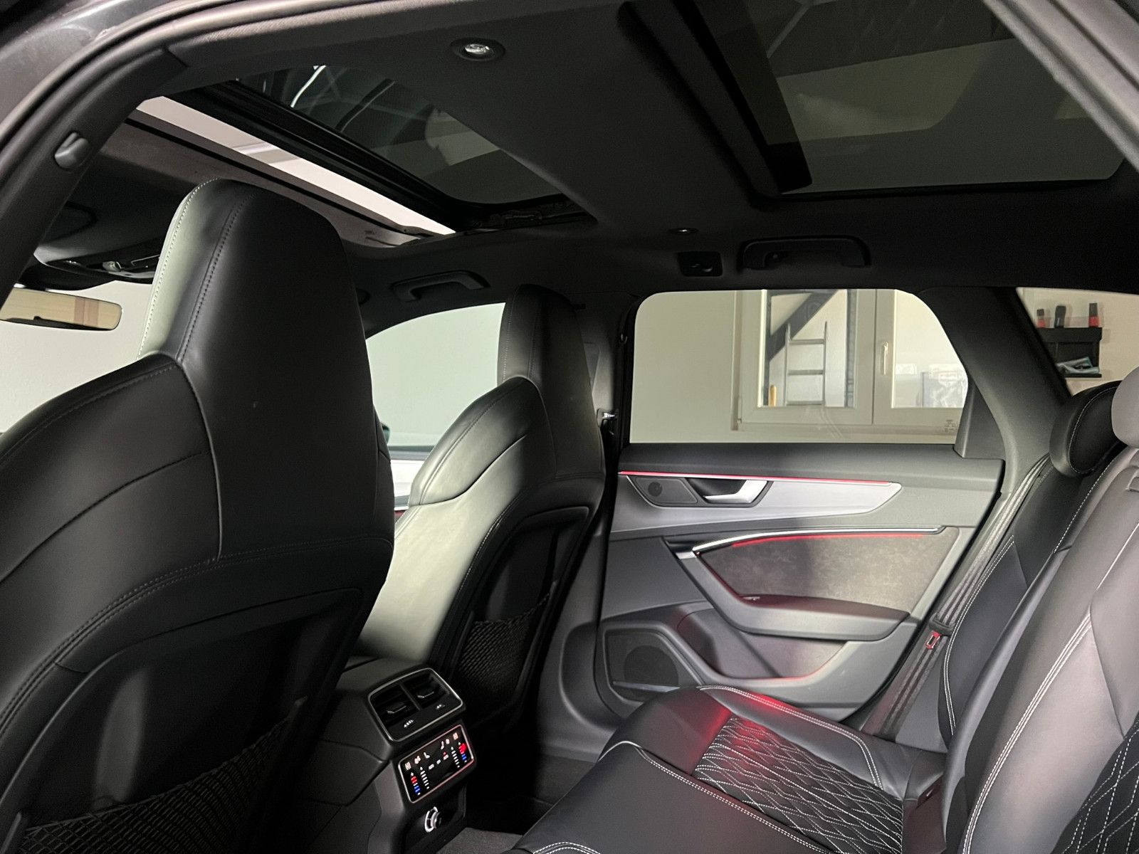 Fahrzeugabbildung Audi A6 50 TDI Quattro S-Line Sport/ACC/PANO/HdMATRIX