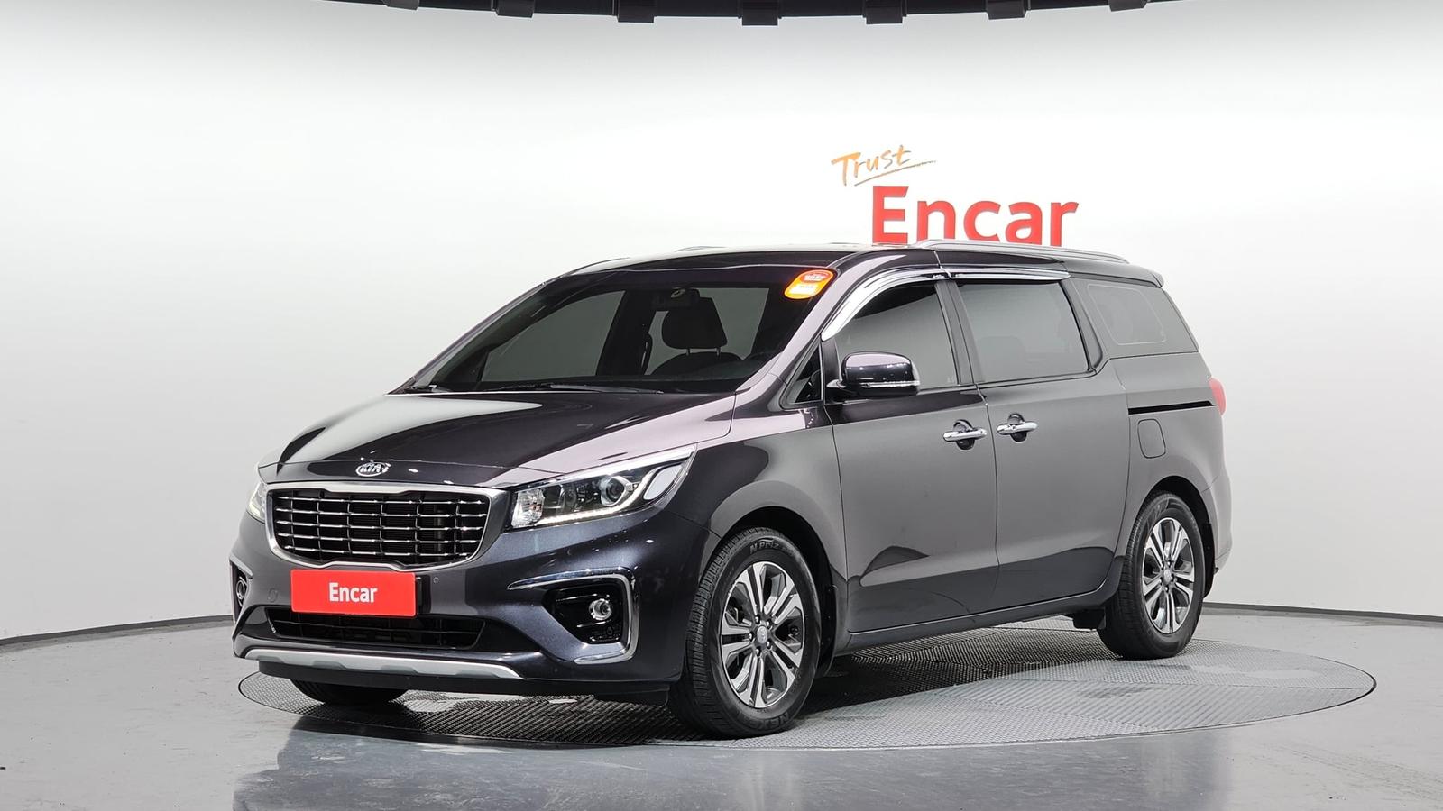 Kia 2.2 CRDi Luxury 9-Sitzer *Korea-Import