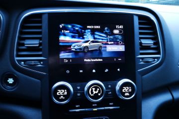 Fahrzeugabbildung Renault Megane IV E-Tech 160 Grandtour Zen