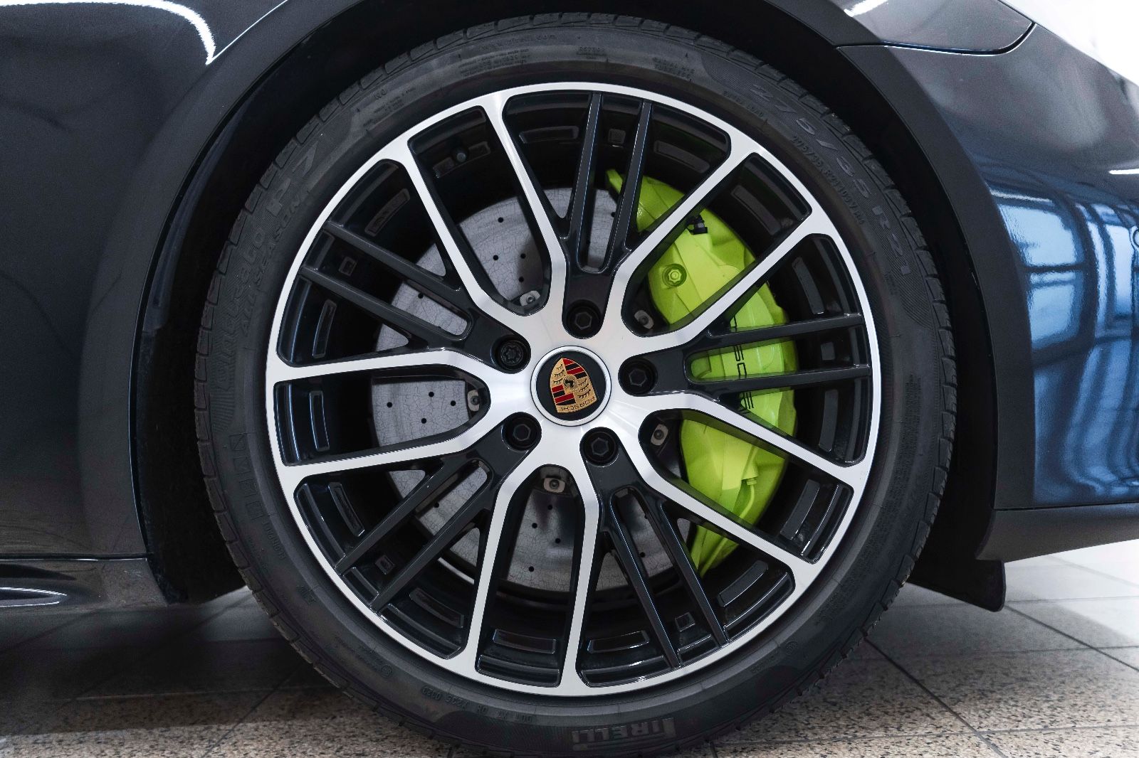 Fahrzeugabbildung Porsche Panamera Turbo S CHRONO LED PDLS PASM ACC PCCB