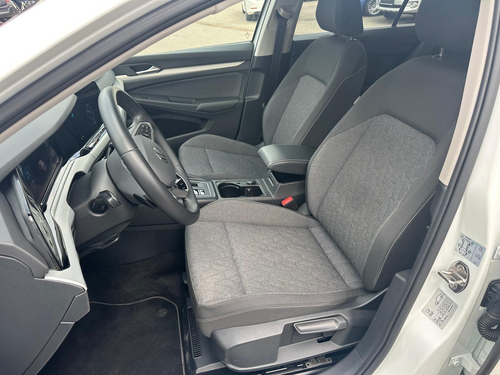 Volkswagen Golf VIII Lim. MOVE 1.5 eTSI 96kW 7-Gang DSG — 20