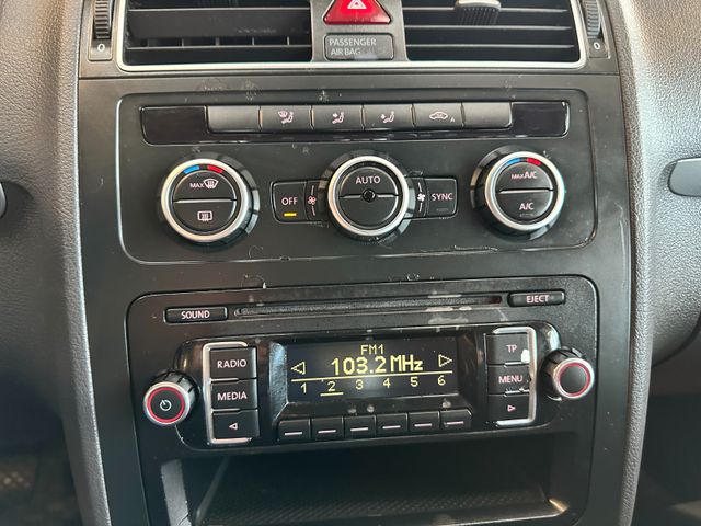 MYAUTOCENTER – Gebraucht- und Jahreswagen mit Werkstattservice in Pfaffenhofen Volkswagen Touran *7-SITZER*TÜV 827*2-ZONEN*PDC*DACHRELING