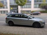 Ford Mondeo 2.0TDCi 96 kW Ghia X 5-Tronic Ghia X - Ford Mondeo aus 2005 mit Diesel-Antrieb