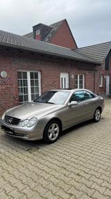 Mercedes-Benz CLK 200 Kompressor AVANTGARDE - graue Mercedes-Benz CLK 200