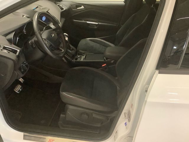 Ford KUGA 1.5 ST-Line 4x4 Automatik