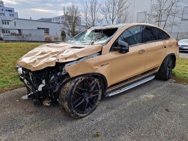 Mercedes-Benz GLE 63 AMG 4Matic CARBON Diamant-Weiß Bright