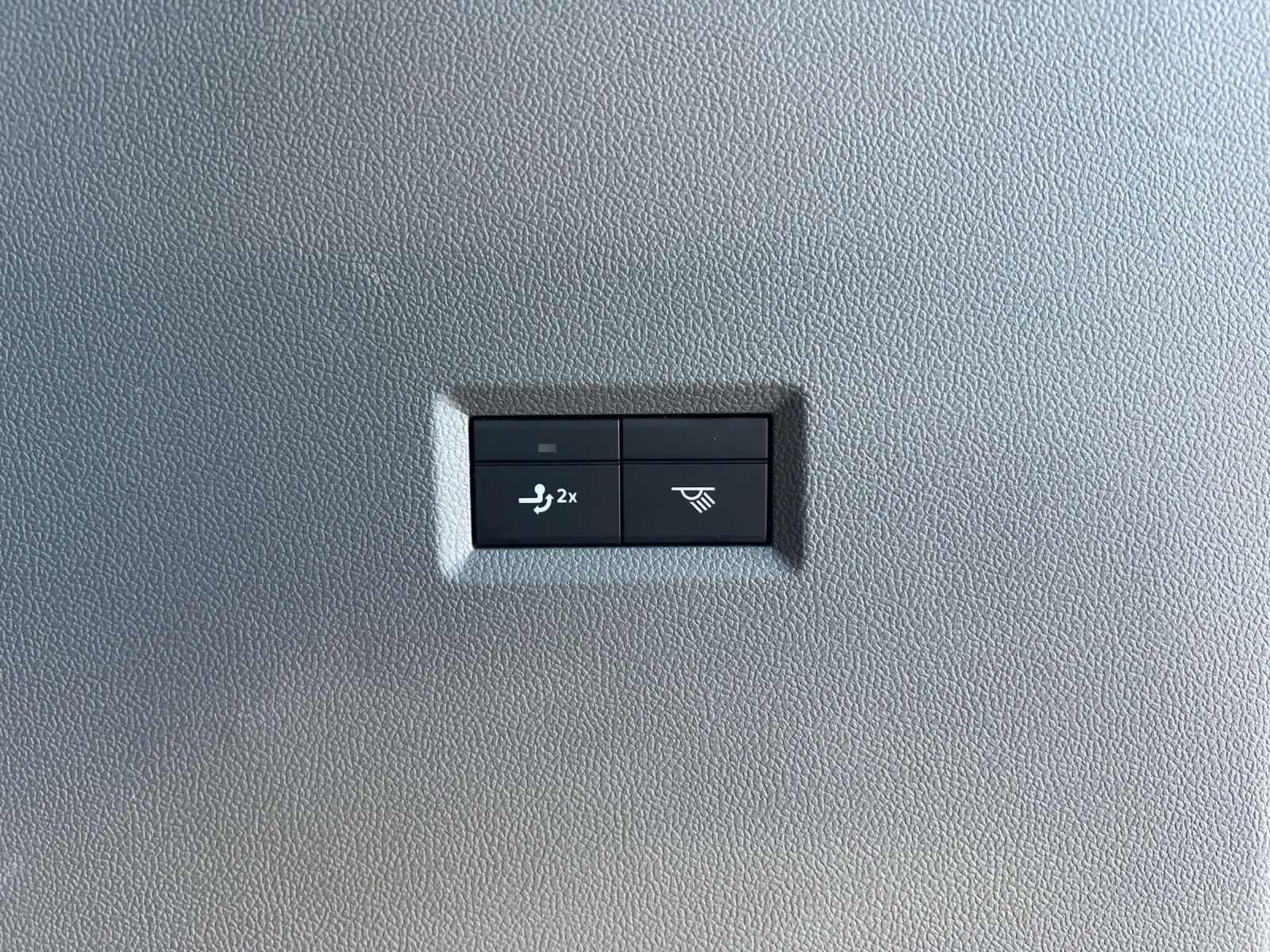 T7 Caravelle Life 2.0 TDI LR AHK*SHZ*App-Connect