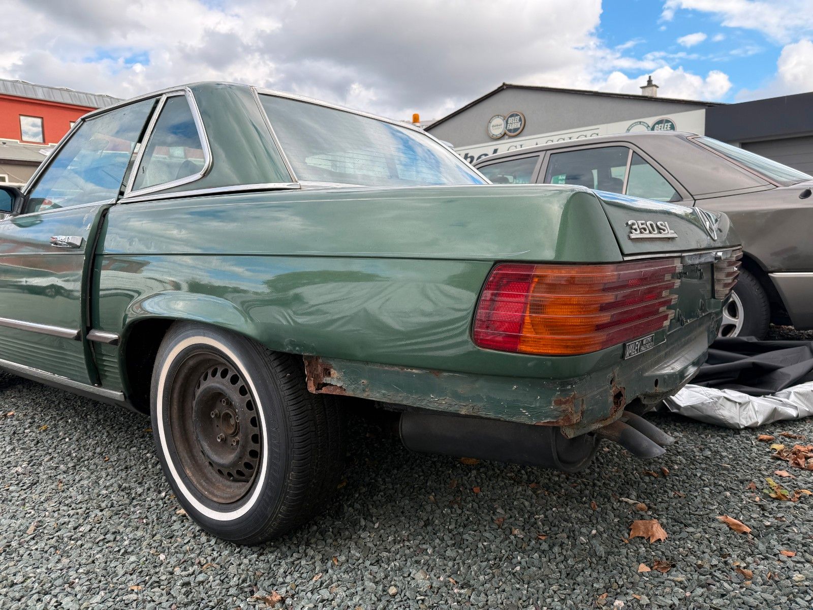 Fahrzeugabbildung Mercedes-Benz 350 SL