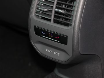 Cupra Formentor VZ 2.0 TSI 4Drive Pano Matrix Senheise