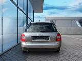 Audi A4 1.6 (Tüv und Service Neu) - Audi A4 mit Benzin-Antrieb: Kombi, 1.6