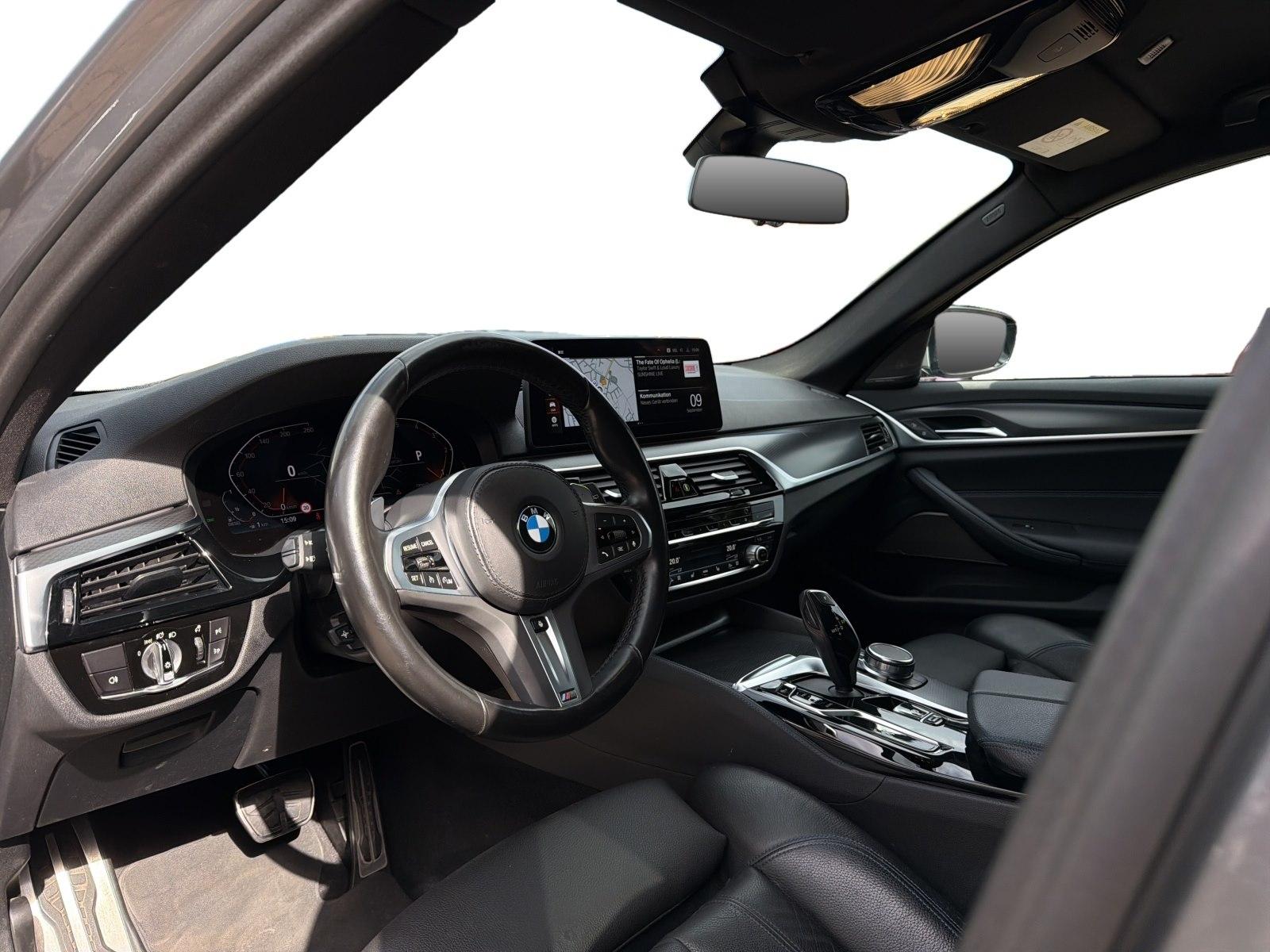BMW 530d xDrive Touring AHK Laser HEAD-UP RFK HIFI