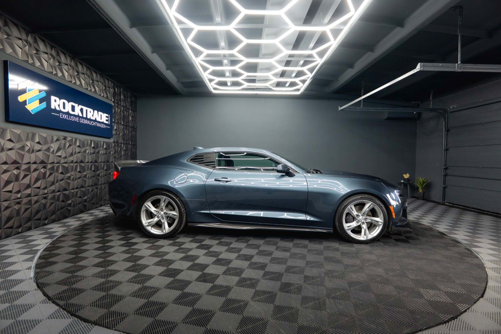 Fahrzeugabbildung Chevrolet Camaro 6.2 SS Coupe ZL1 Performance *6 Gang*LED*