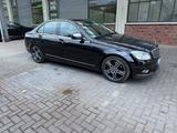 Mercedes-Benz Mercedes C350 W204 4 Matic Schiebedach Navi - gebrauchte Mercedes-Benz C 350 aus dem Jahr 2007