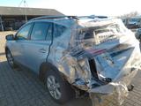 Toyota RAV 4 2,5-l-Hybrid Comfort Auto 4x4 - Toyota: Unfallwagen