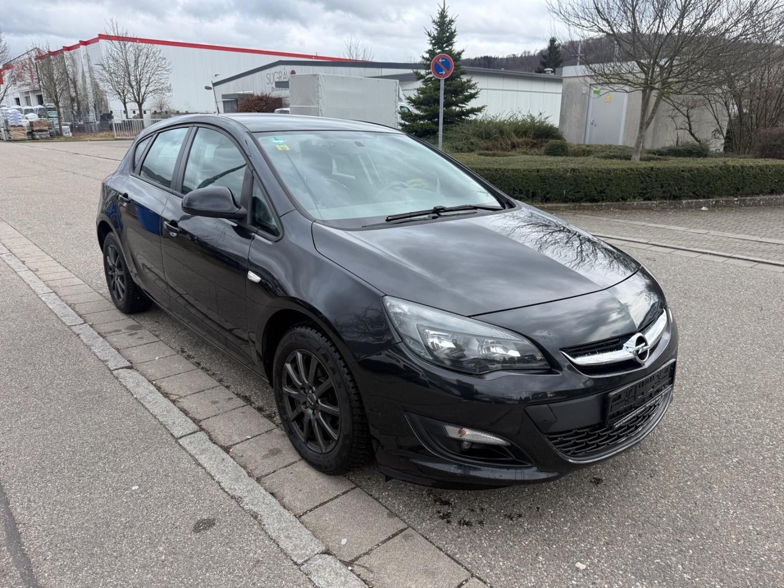 Opel Astra J Lim. 1.6 TÜV EURO 5