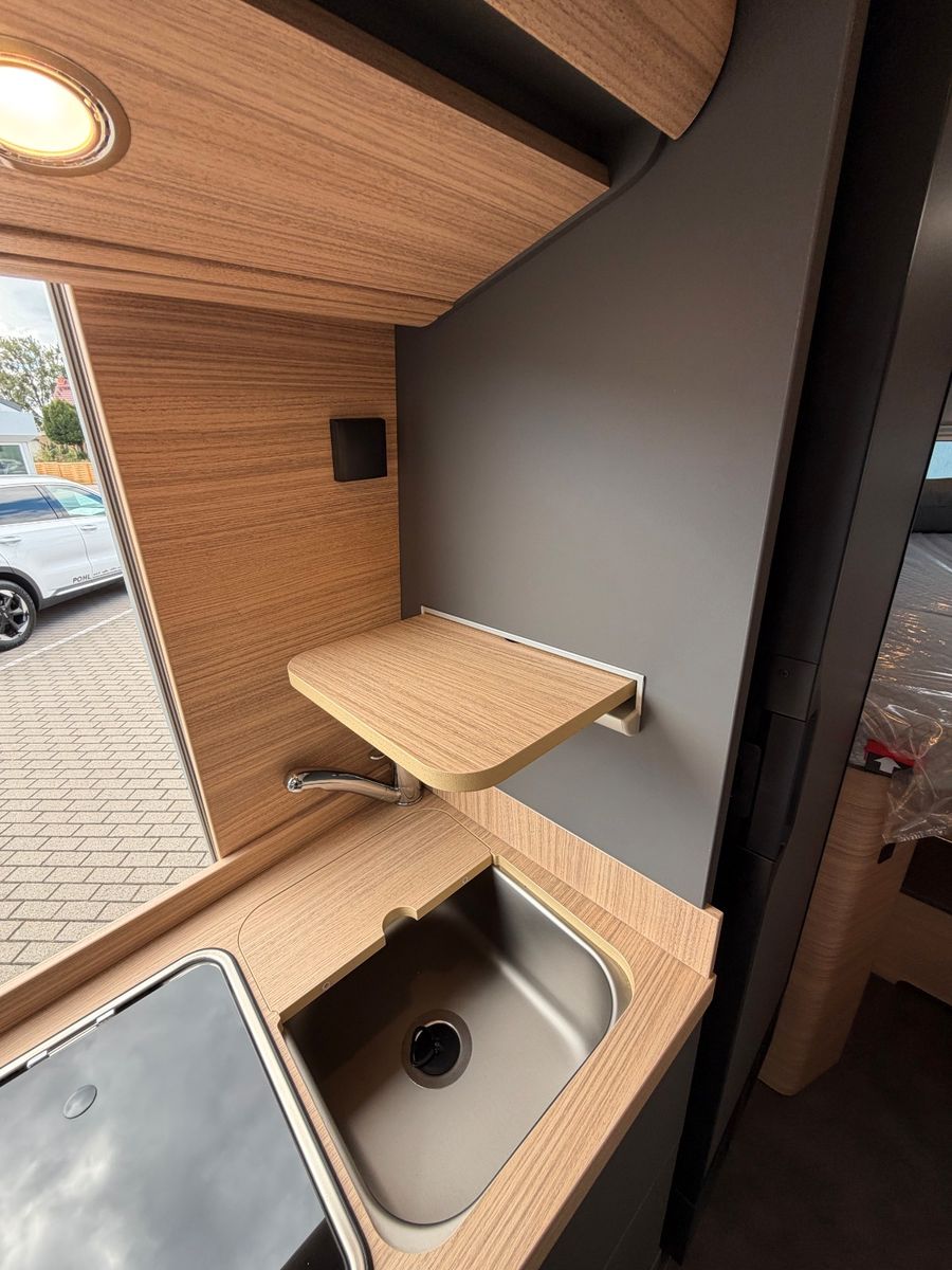 Fahrzeugabbildung Malibu Van charming GT skyview 640 LE