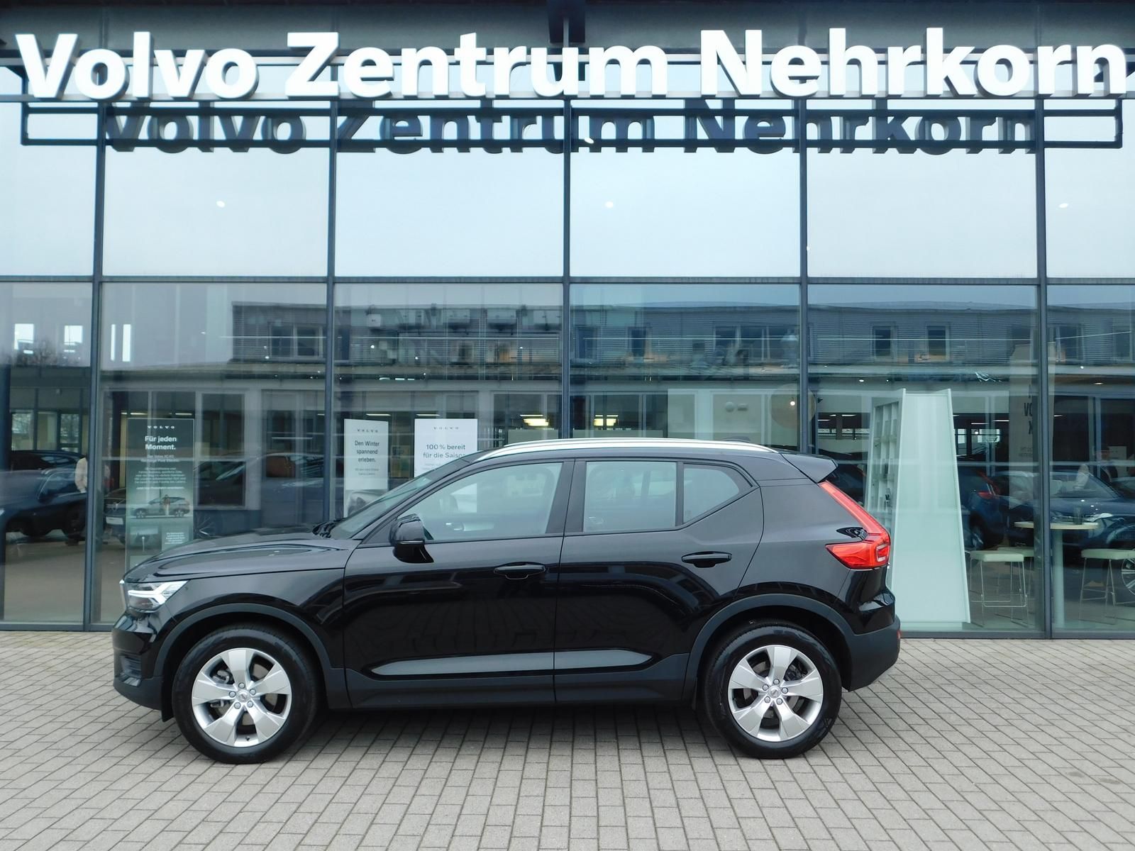 Fahrzeugabbildung Volvo XC40 T4 Automatik Momentum Pro 'Rückfahrkamera'