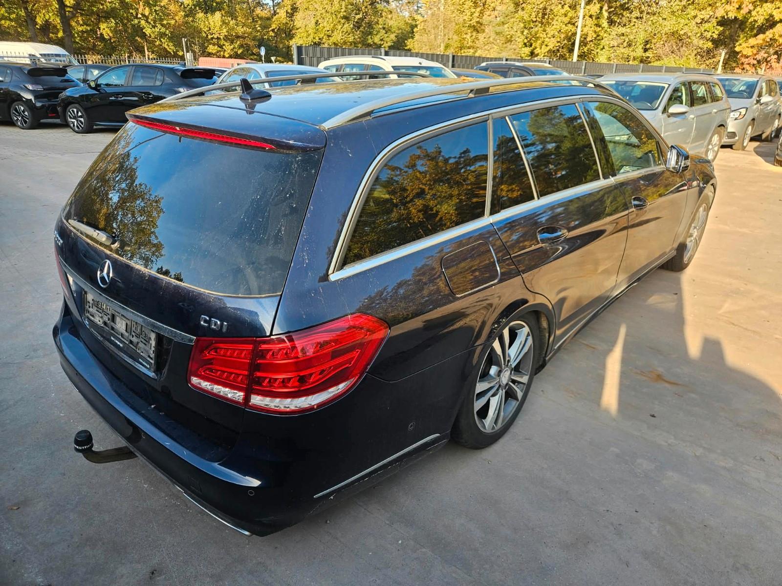 Mercedes-Benz E220 2013 — engine 2.143 cm³, 170 HP (125kW)