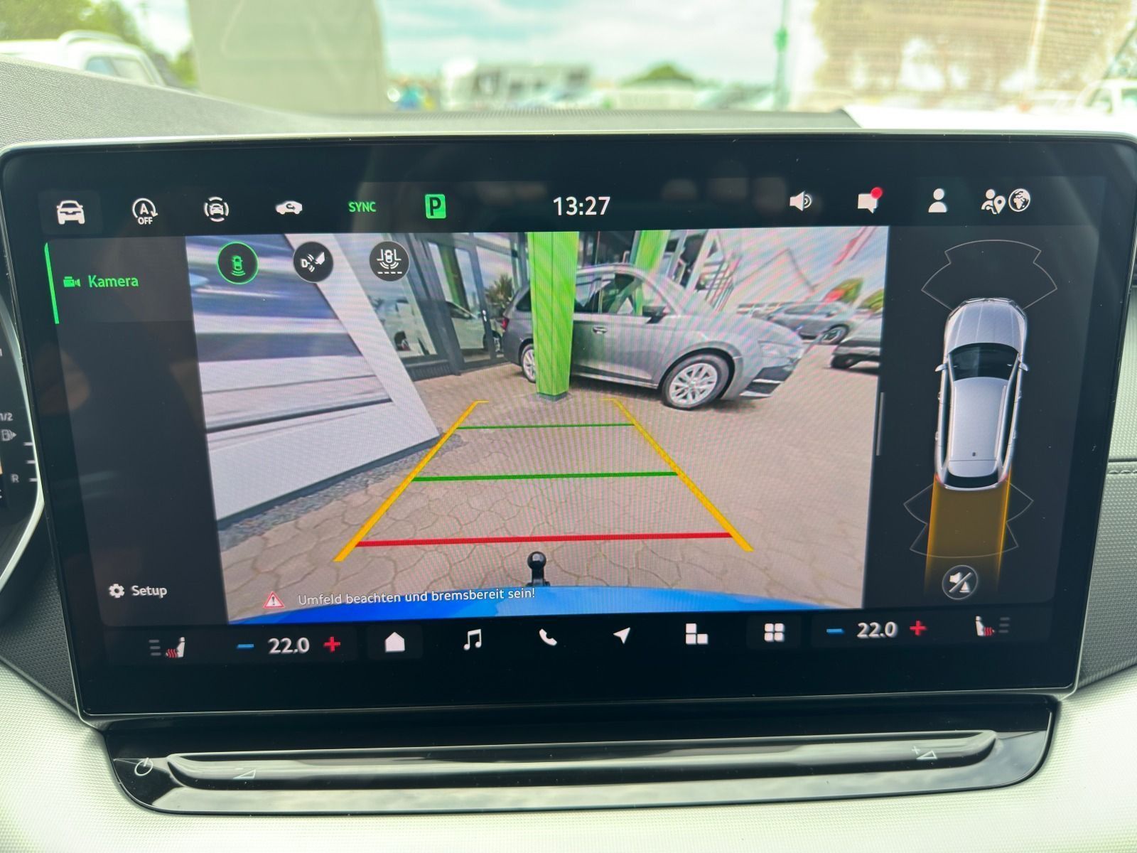 Fahrzeugabbildung SKODA Octavia Combi 1.5 TSI DSG*AHK*RFK*NAVI*eHeck