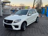 Mercedes-Benz ML 63 AMG 4MATIC AMG - Mercedes-Benz: AMG 63 Ml