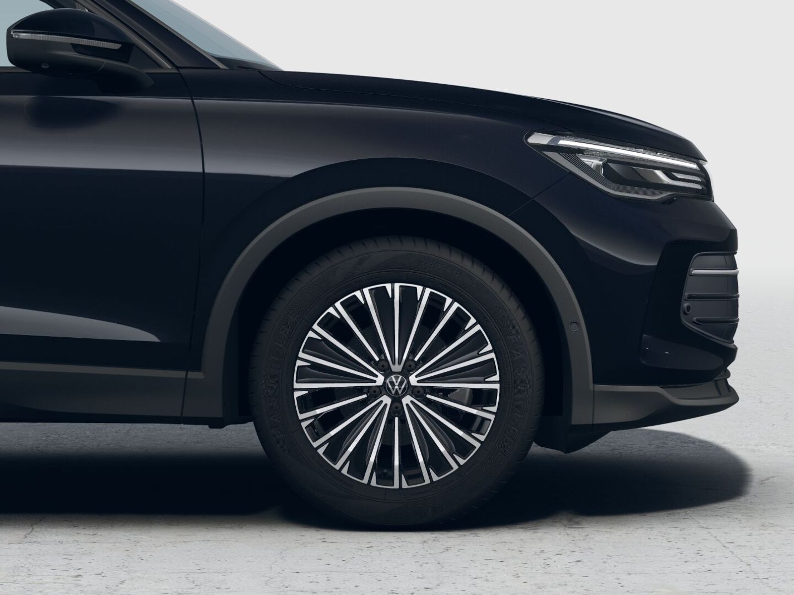Fahrzeugabbildung Volkswagen Tiguan  Energy 1.5 eTSI DSG *AHK, AreaView, Navi