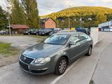 Volkswagen Passat 1.6 Lim. Comfortline/Automatik/Navi/AHK - Volkswagen Passat aus 2008
