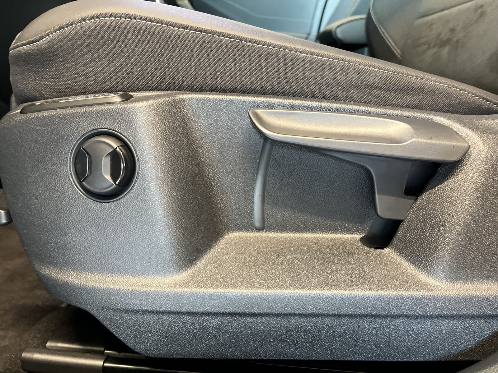 Volkswagen T-Roc - Bild 16