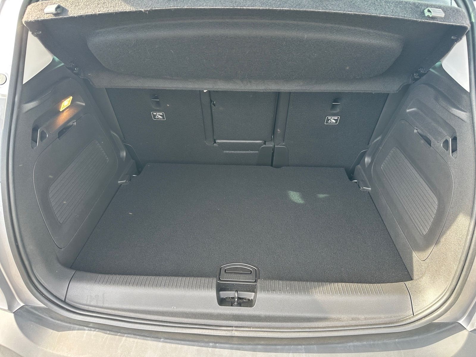 Fahrzeugabbildung Opel Crossland 1.2 Turbo Elegance Paket Kamera,LED,LM