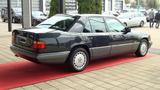 Mercedes-Benz E 420 - Mercedes-Benz E 420 mit Benzin-Antrieb