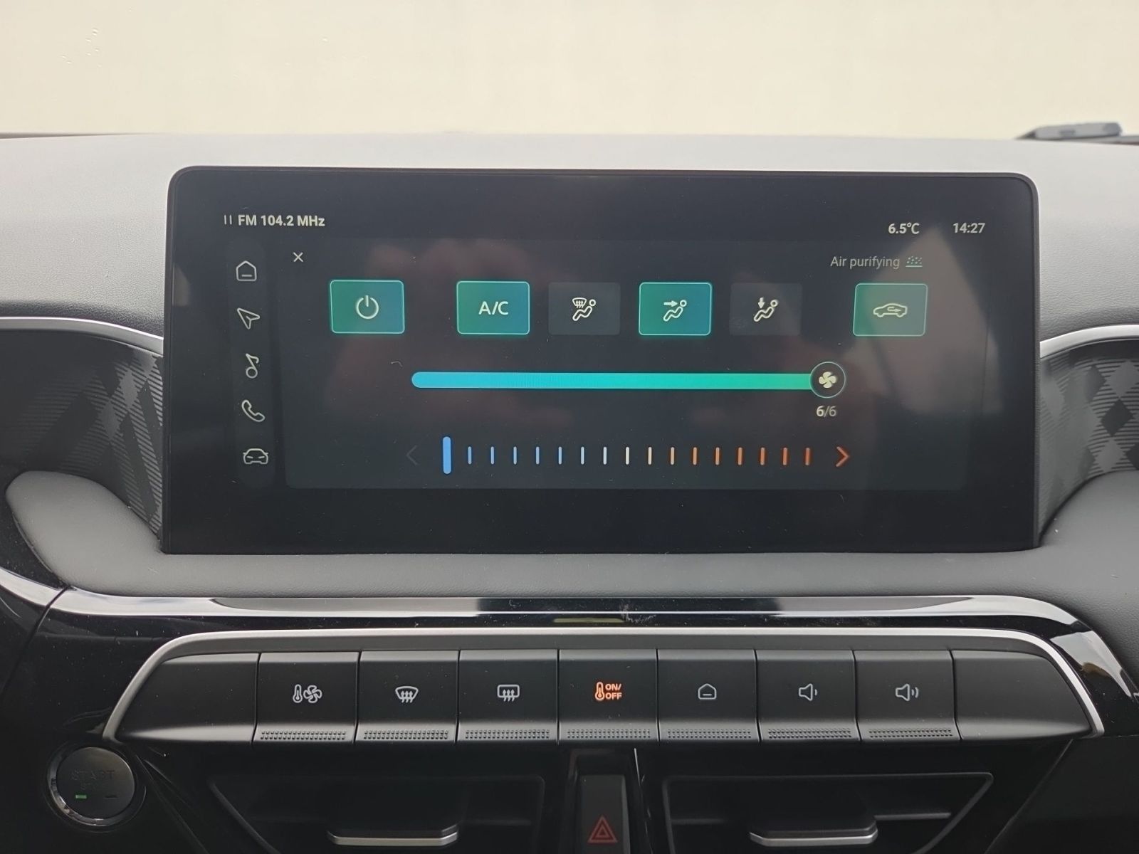 Fahrzeugabbildung MG MG3 3 Comfort 1.5 Benziner 116 PS Schalter *NAVI