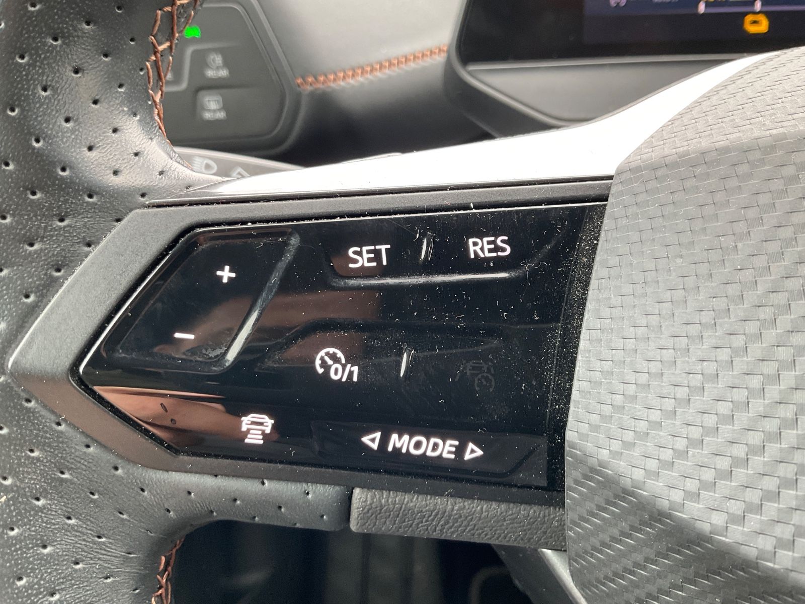 Fahrzeugabbildung CUPRA Born 58 kWh 150 kW,Kamera,LED,Navi,Carplay,Spur