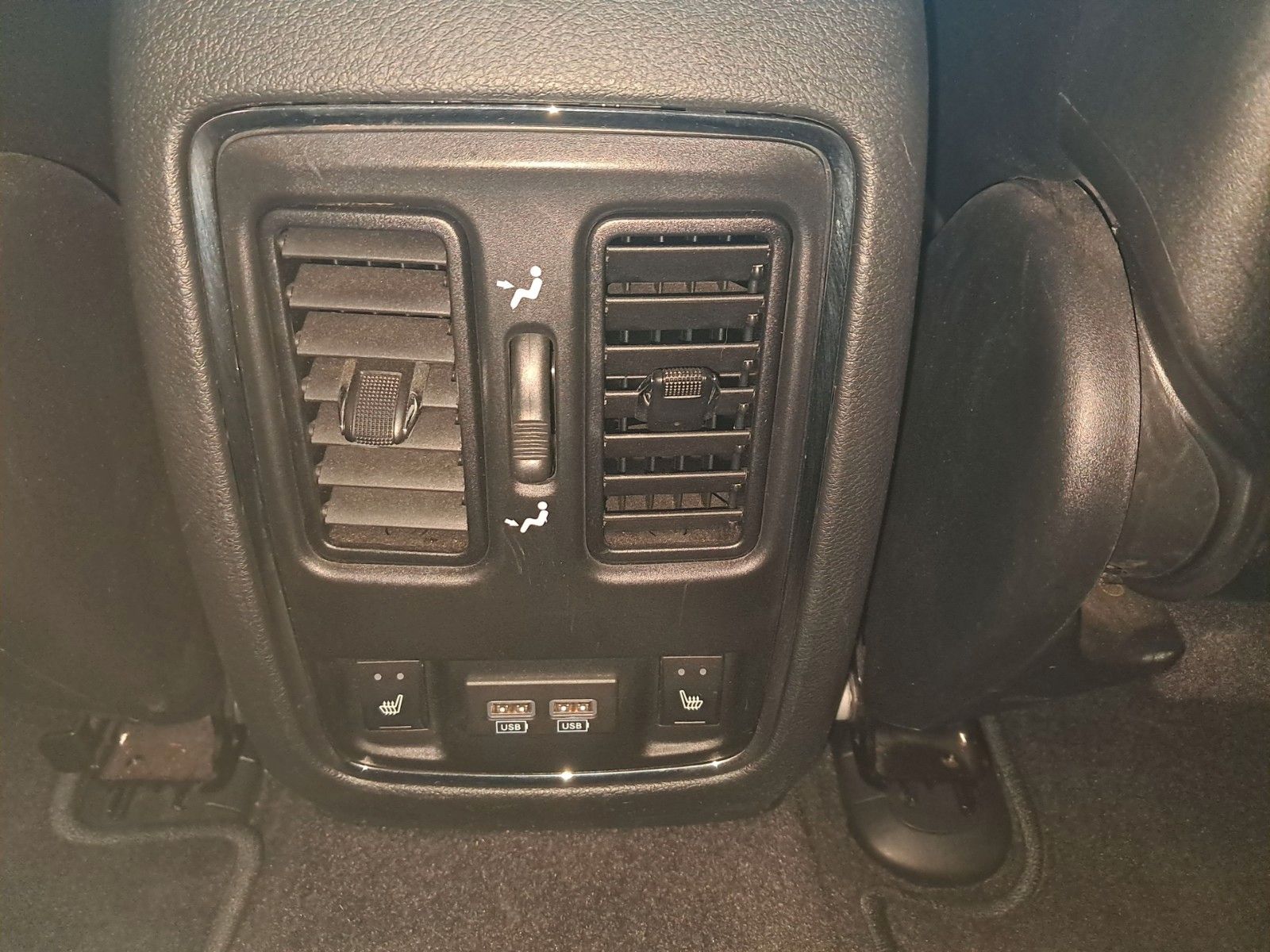 Fahrzeugabbildung Jeep Grand Cherokee 3.0 CRD Overland