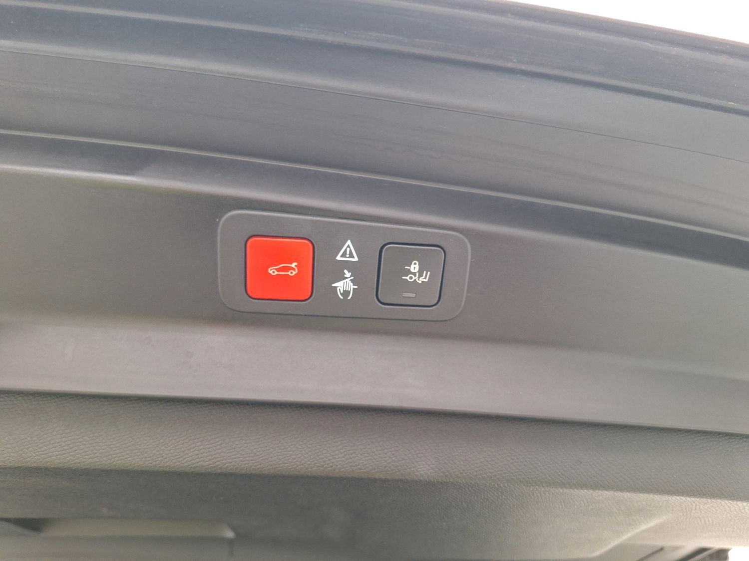 Fahrzeugabbildung Peugeot 5008 GT LEDER/PANO/AHK/SHZ/MASSAGE/PARKASS