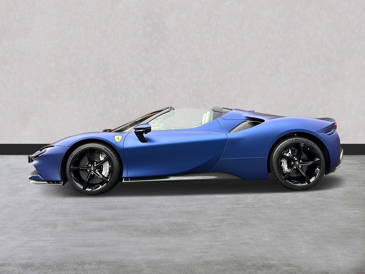 Ferrari SF90 Spider 130.000€ an optionals
