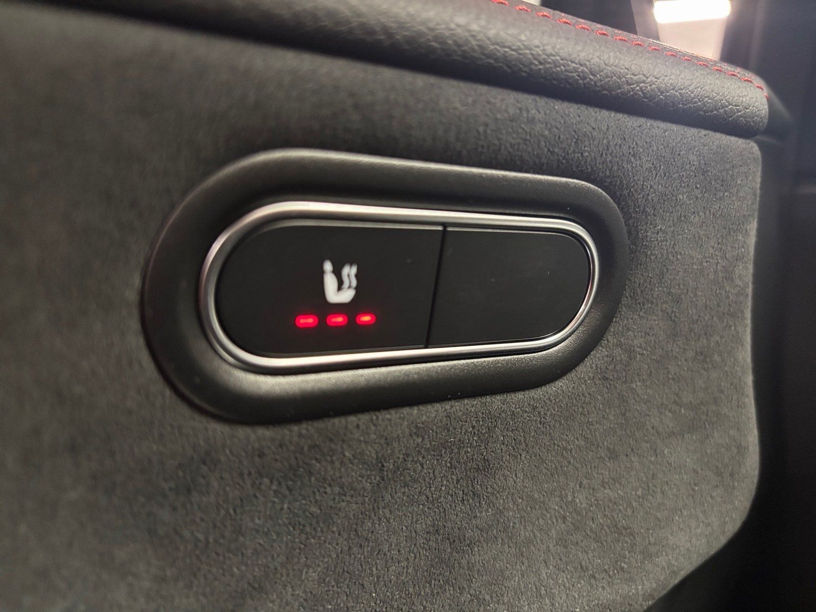 Fahrzeugabbildung Mercedes-Benz CLA 250 e AMG*Distronic*Totwink*360°*Night*11kW*