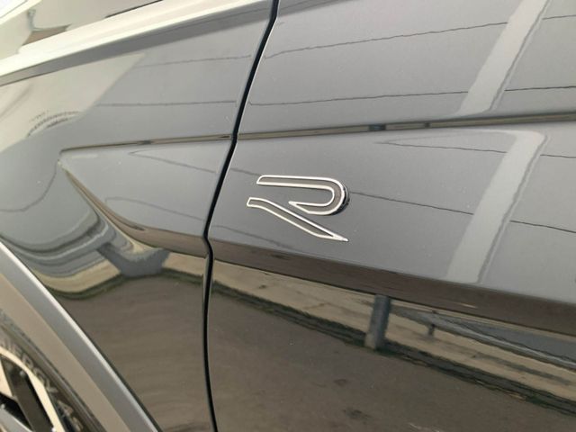 Taigo 1.5 TSI DSG R LINE +IQ.LIGHT+AHK+ACC+NAVI+