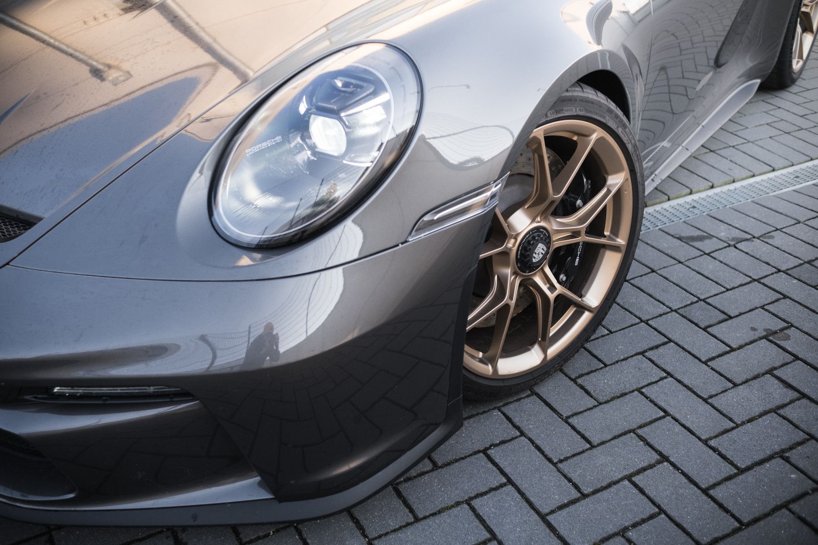 Fahrzeugabbildung Porsche 992/911 GT3 Touring-Lift-BOSE-Kamera-Vollschale